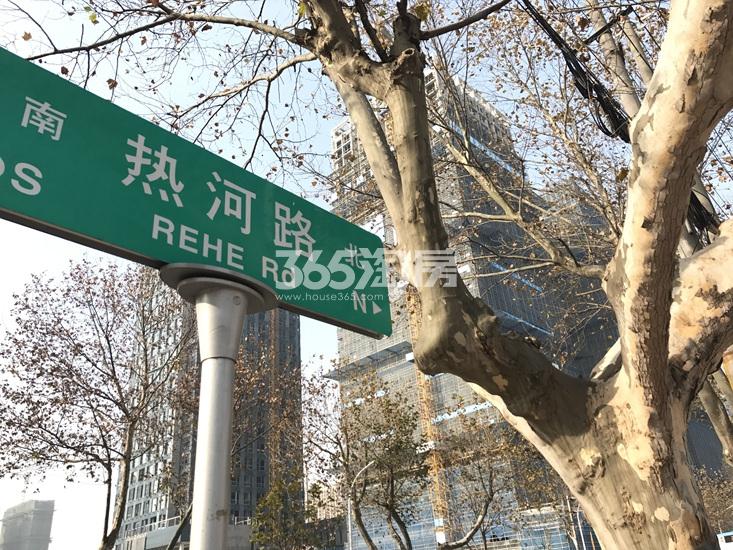 南京证大大拇指广场项目实景图（12.16）