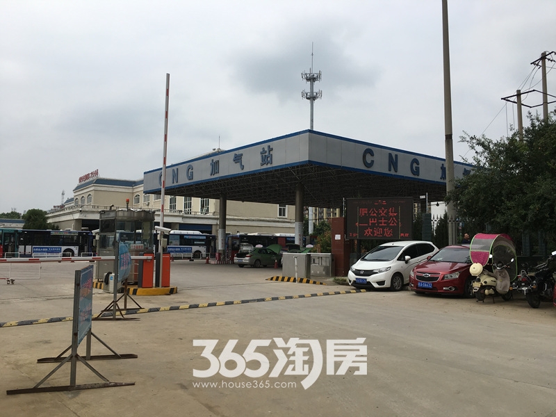 御璟江山周边CNG加气站实景图（2017.10.1）